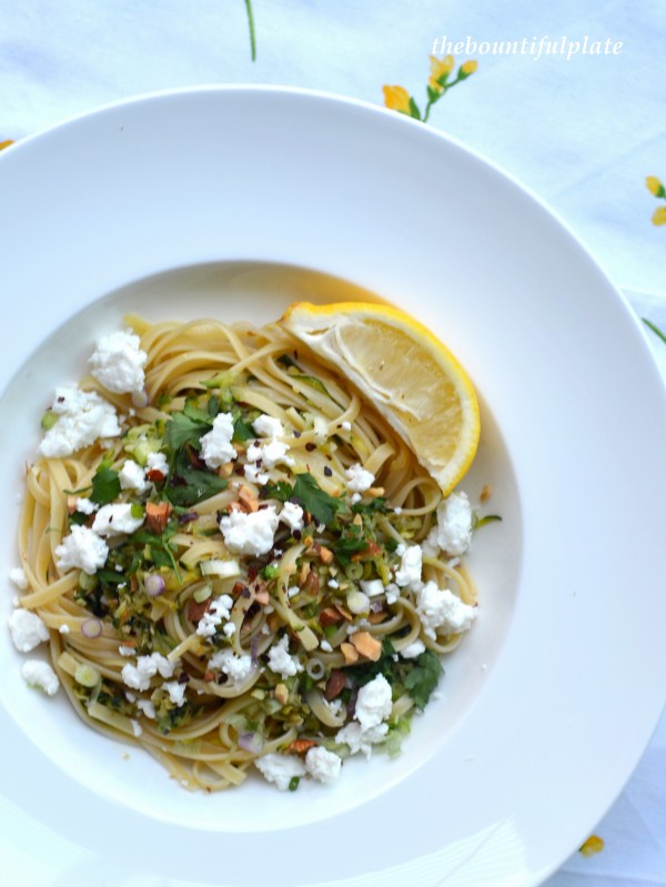 Feta cheese and courgette pasta